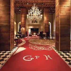 https://gramercy-park-hotel.us-newyorkcity.com