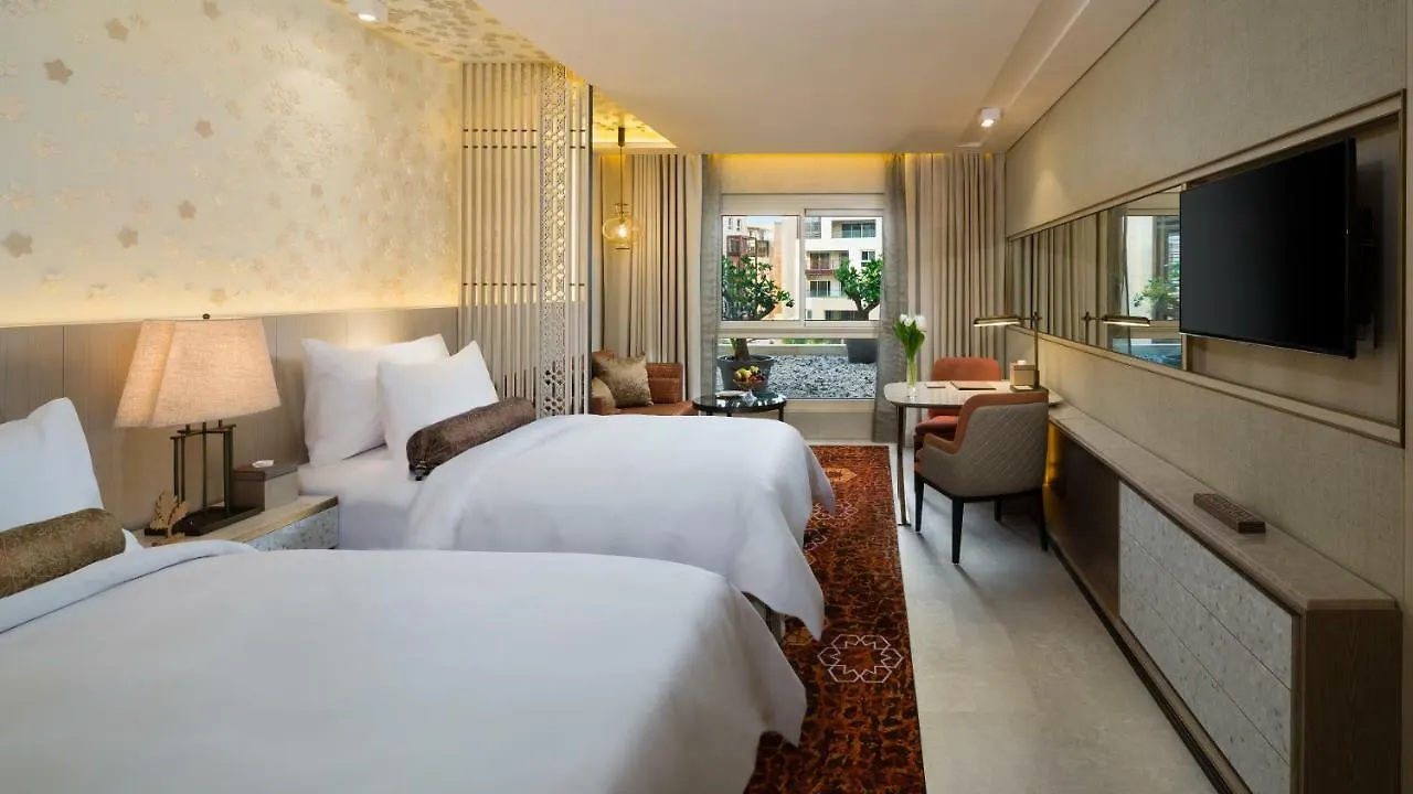 Kempinski Summerland Hotel & Resort Beirut 5*,