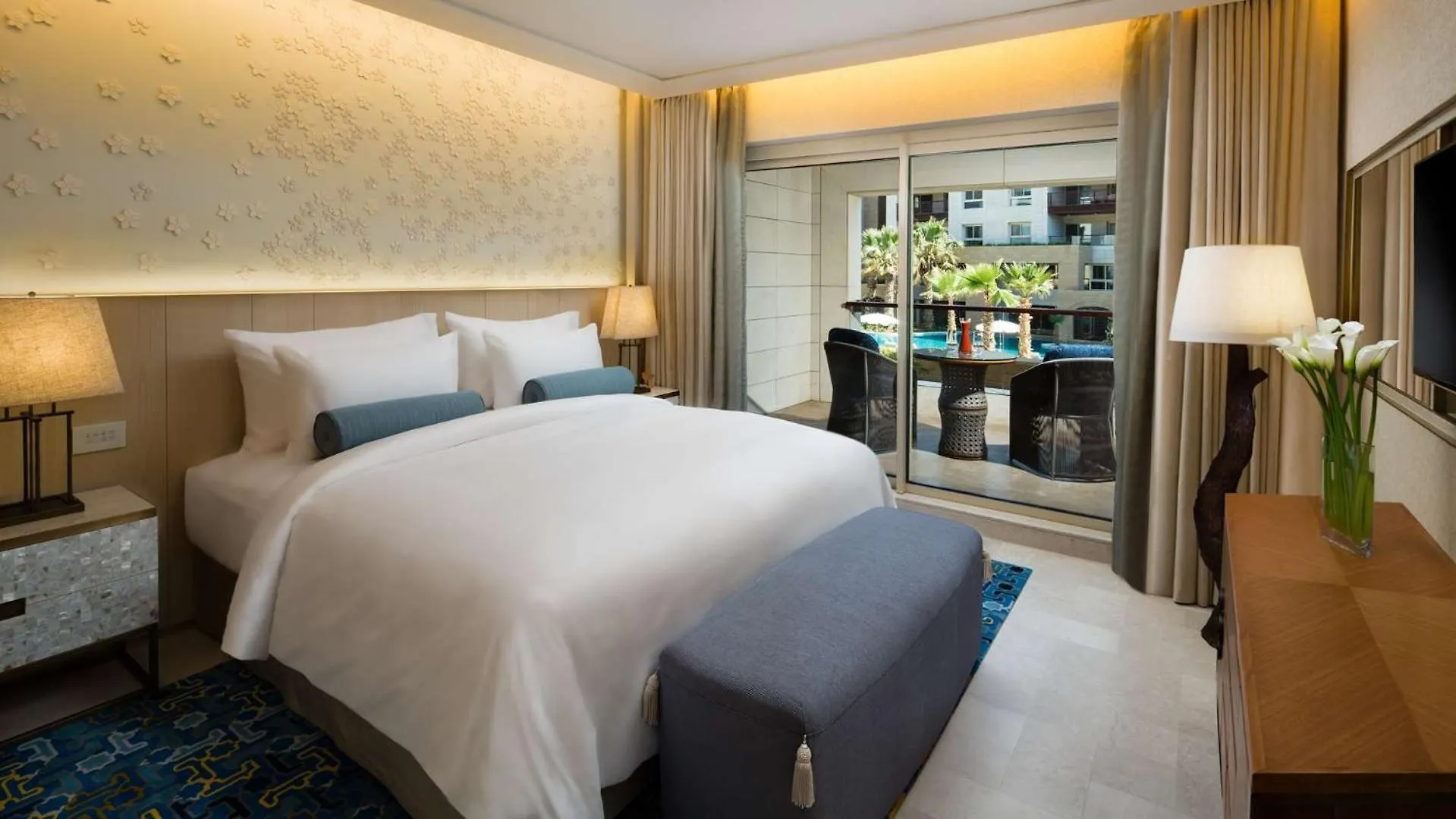 Kempinski Summerland Hotel & Resort Бейрут